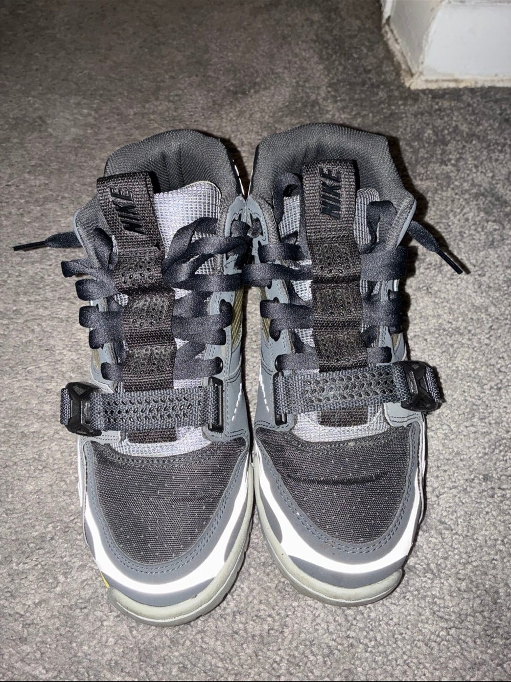 Nike mens air trainers
